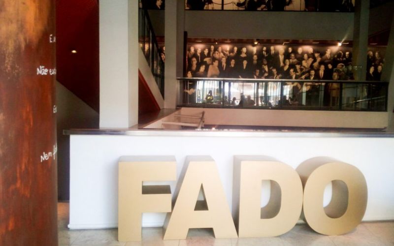 “À Descoberta de Lisboa” e o canto do Fado