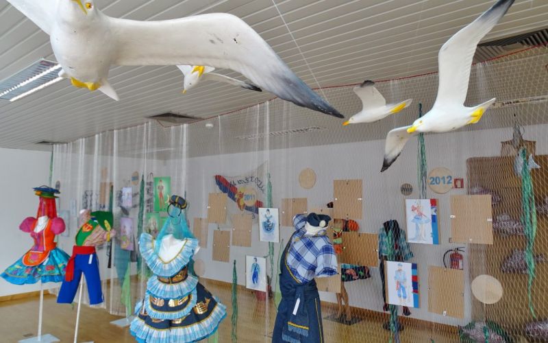 Marcha da Madragoa: Desenhos e Figurinos |A Alma em Exposição
