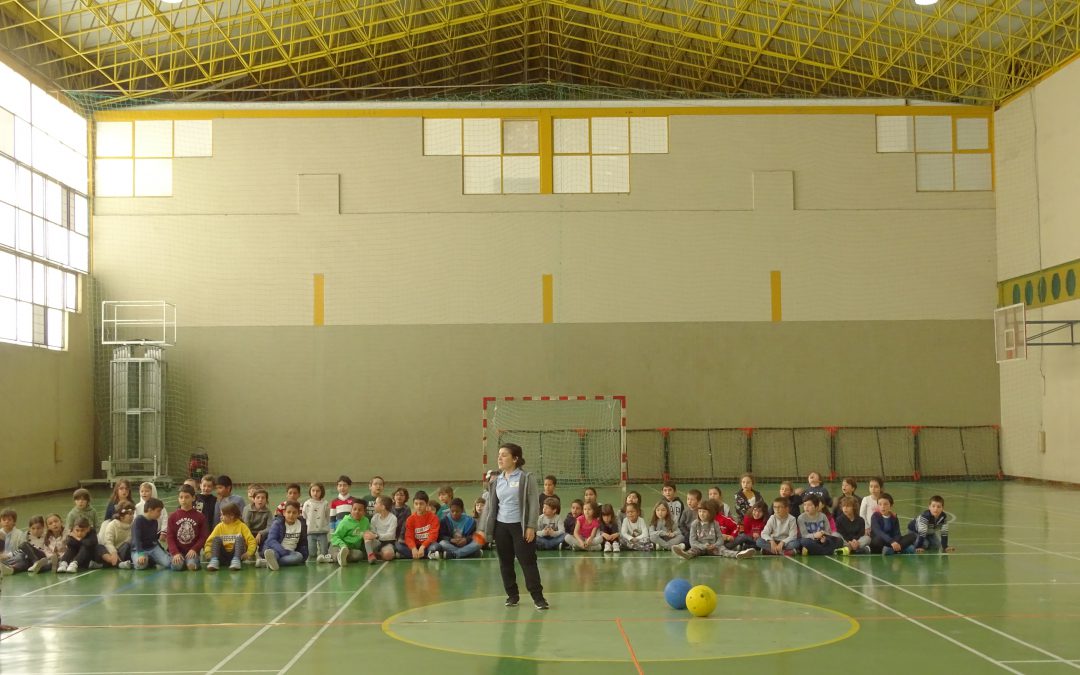 Desporto Inclusivo na Academia Estrela com as Manh&atilde;s Desportivas
