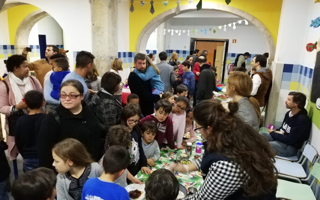 Dia do Pai festejado na Escola Fernanda de Castro e na Escola 72