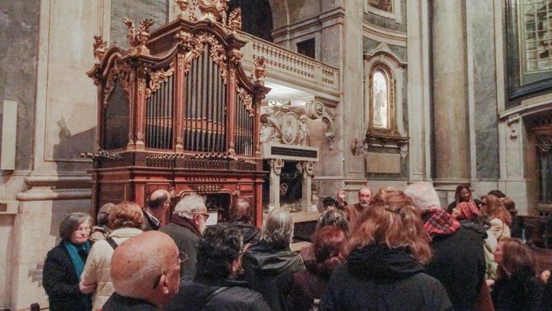 À Descoberta da Basílica da Estrela e do Presépio de Machado de Castro