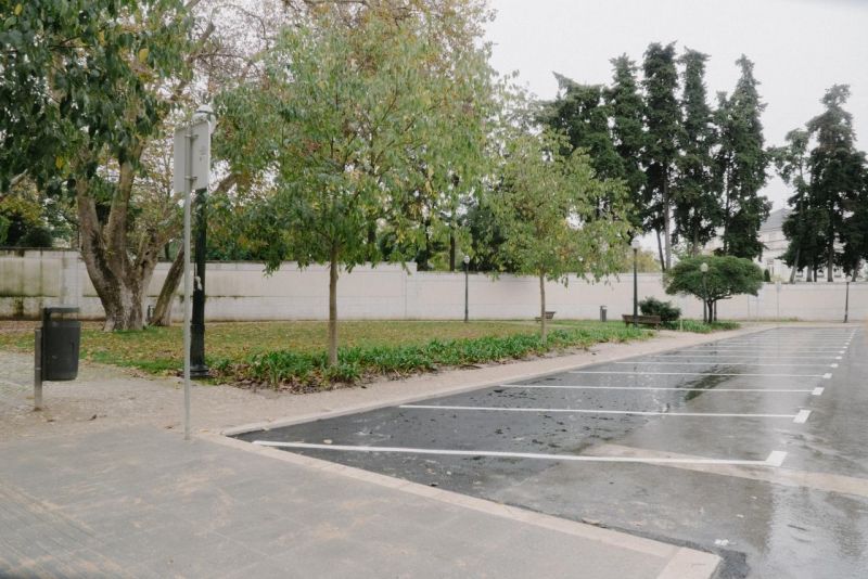 MAIS ESTACIONAMENTO E MELHOR SEGURANÇA PEDONAL
