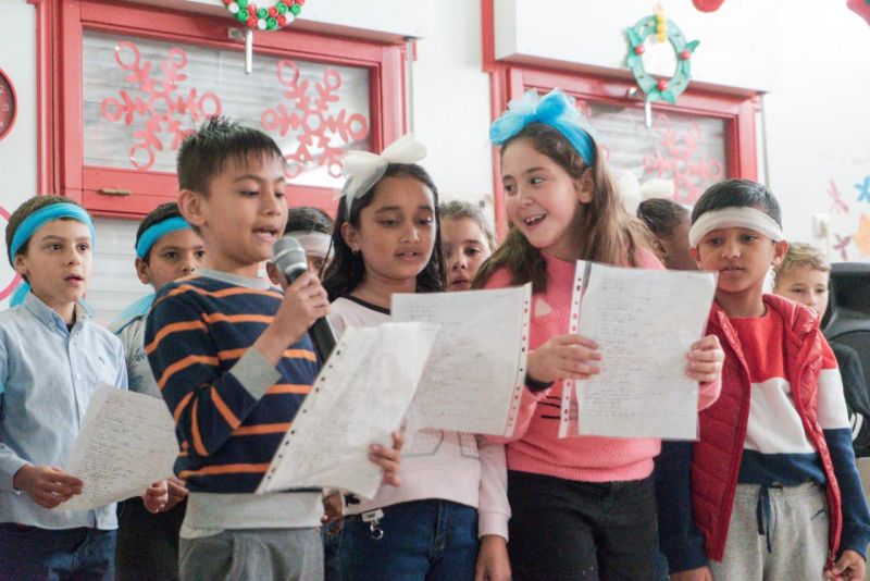 Escola Fernanda de Castro celebra o Natal