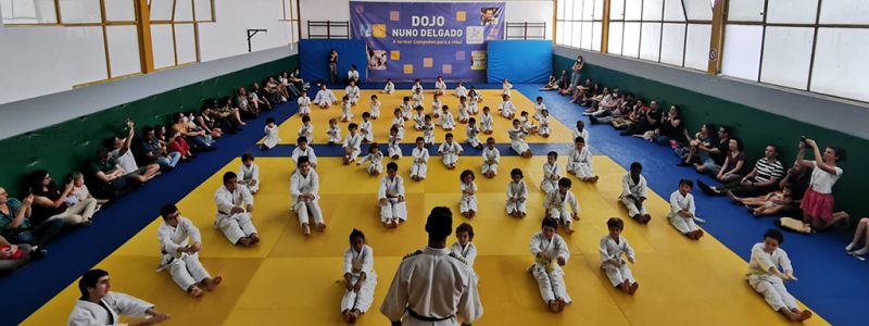 Entrega de Cintos aos Alunos