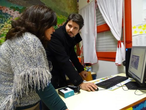 Escola Fernanda de Castro | Novos Computadores
