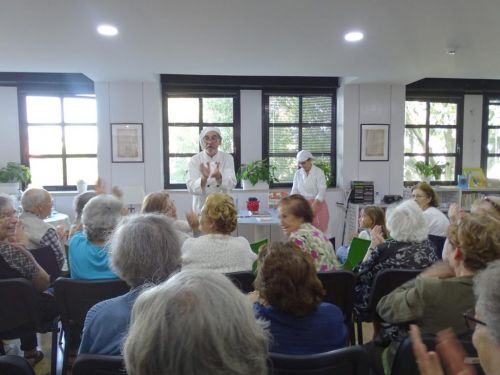 Apresentação do livro “Receitas com Amor”